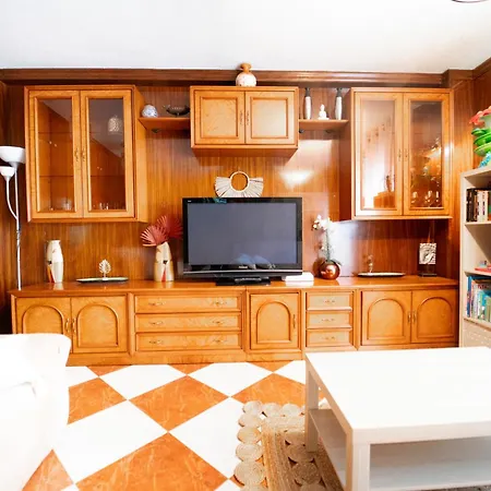 Cortes De Cadiz Apartmán *